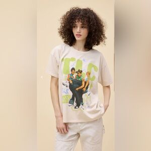 Daydreamers TLC Kickin’ it merch tee, Small, NWT, Dirty White